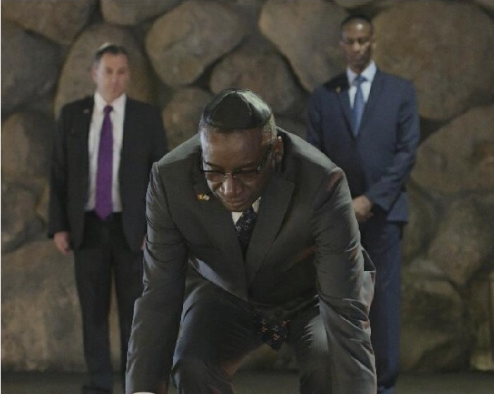 Sidiki KABA se lamente à Jérusalem : Sidy Lamine NIASS dénonce un sacrilège