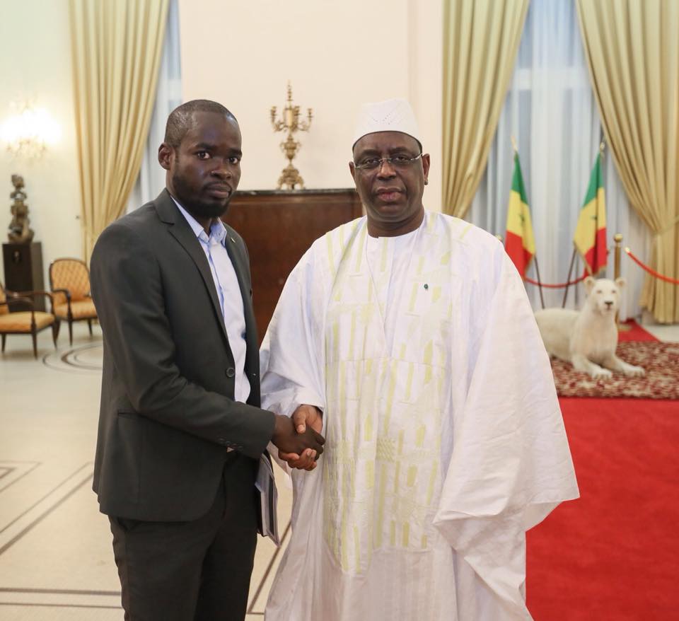 Parrainage: Macky Sall fait une offre