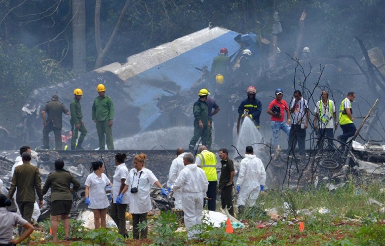 URGENT: Un avion de ligne s'écrase au décollage de La Havane avec 104 passagers à bord