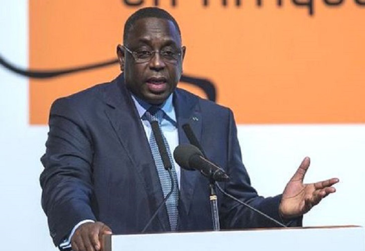 Des mesurettes: Macky Sall limoge le Recteur et le Directeur du Crous de l'UGB 