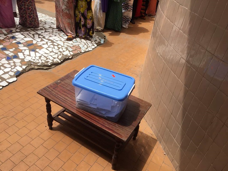 Photos: Les Rewmistes de Dakar votent pour élire leur....