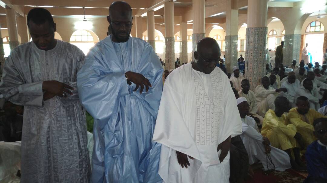 Thies: Idrissa Seck participe à la  prière de l'AID EL FITR 