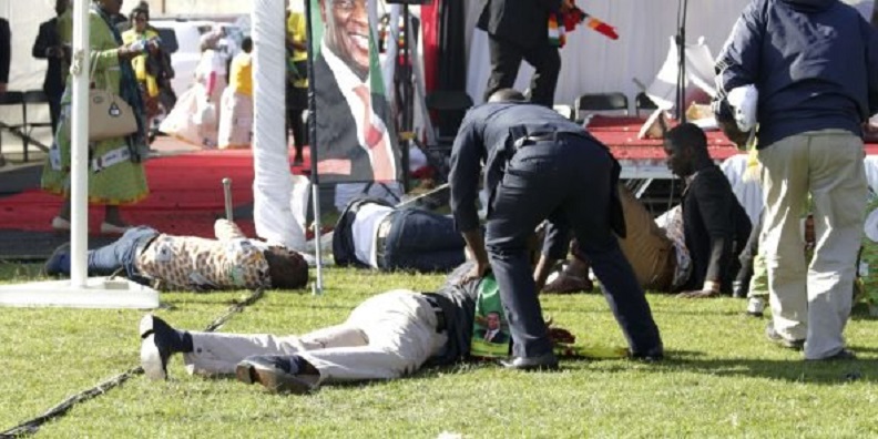 Zimbabwe : Un attentat à la bombe dans une réunion où participait le président de la république 