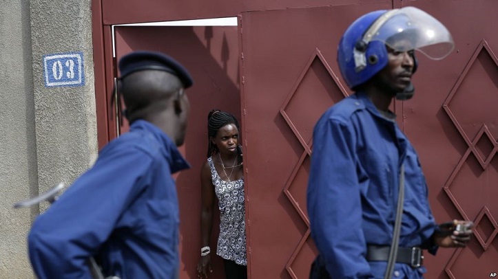 Escroquerie: Quatre Français et un haut responsable burundais écroués au Burundi