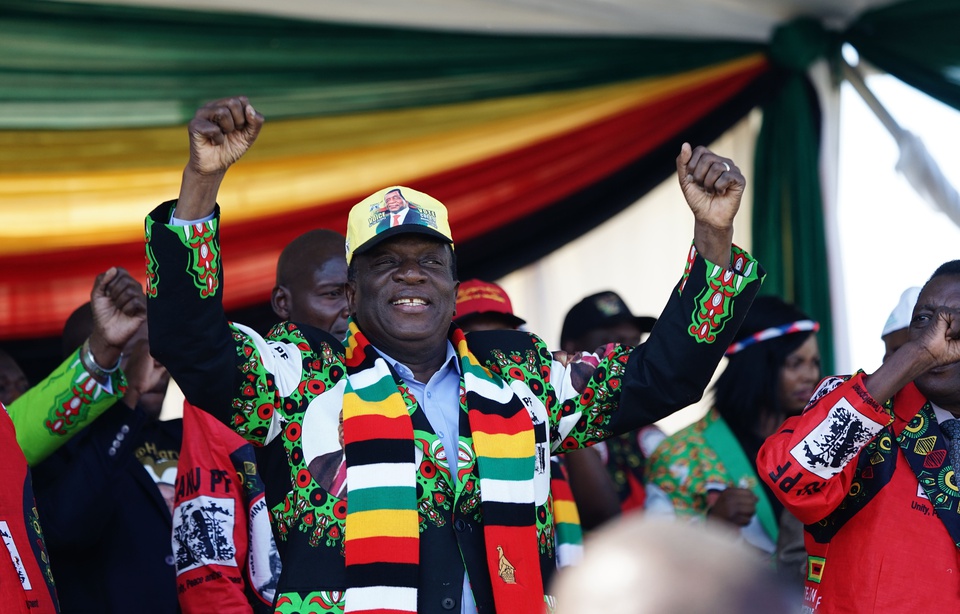 Le président Zimbabwéen après avoir échappé à un attentat: « J’ai l’habitude de ces tentatives »