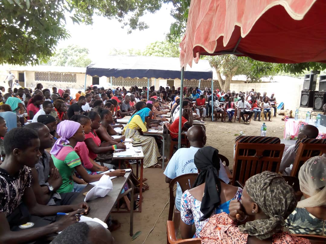 ​Préparation du BAC : le DG de l’ANRAC renforce  les élèves de Ziguinchor