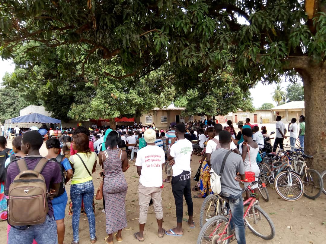 ​Préparation du BAC : le DG de l’ANRAC renforce  les élèves de Ziguinchor