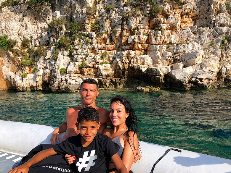  Cristiano Ronaldo et Georgina Rodriguez en vacances 