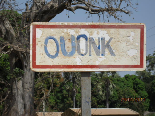 Ouonck: La population marche pour la construction de la route des "Kalounayes" (Bignona)