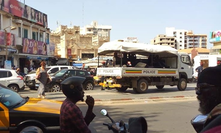 Un  dispositif mis en place contre la manifestation du mouvement "Dox Buumu Gacce"