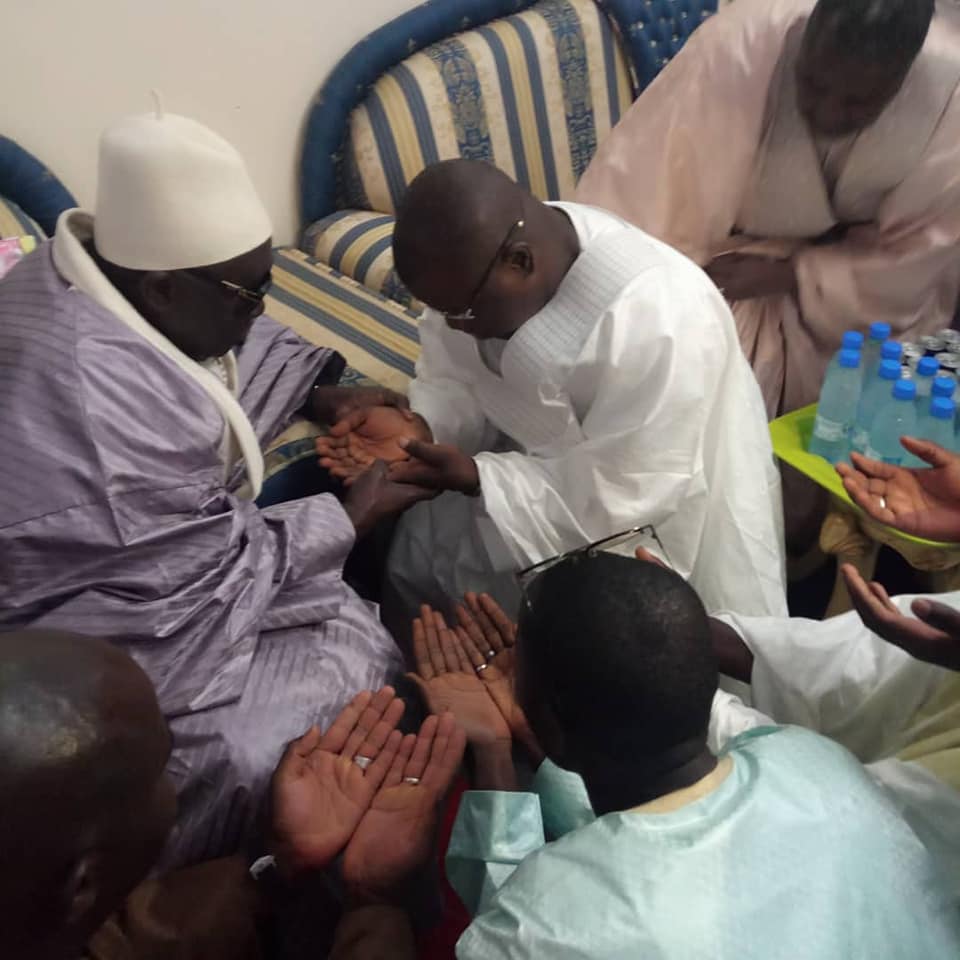  Baldé reçu par le Khalif général des mourides et d'autres dignitaires de Touba