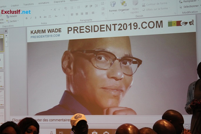 Les images du lancement de la "plateforme web" du candidat Karim Wade