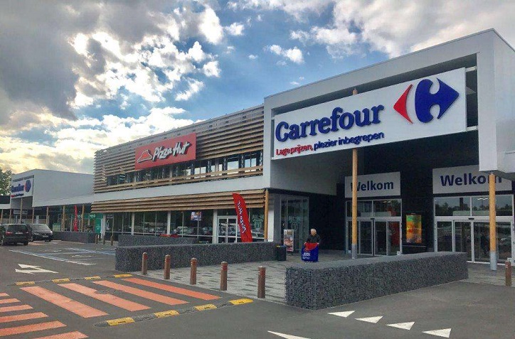 Après Auchan, Macky signe l’agrément de Carrefour