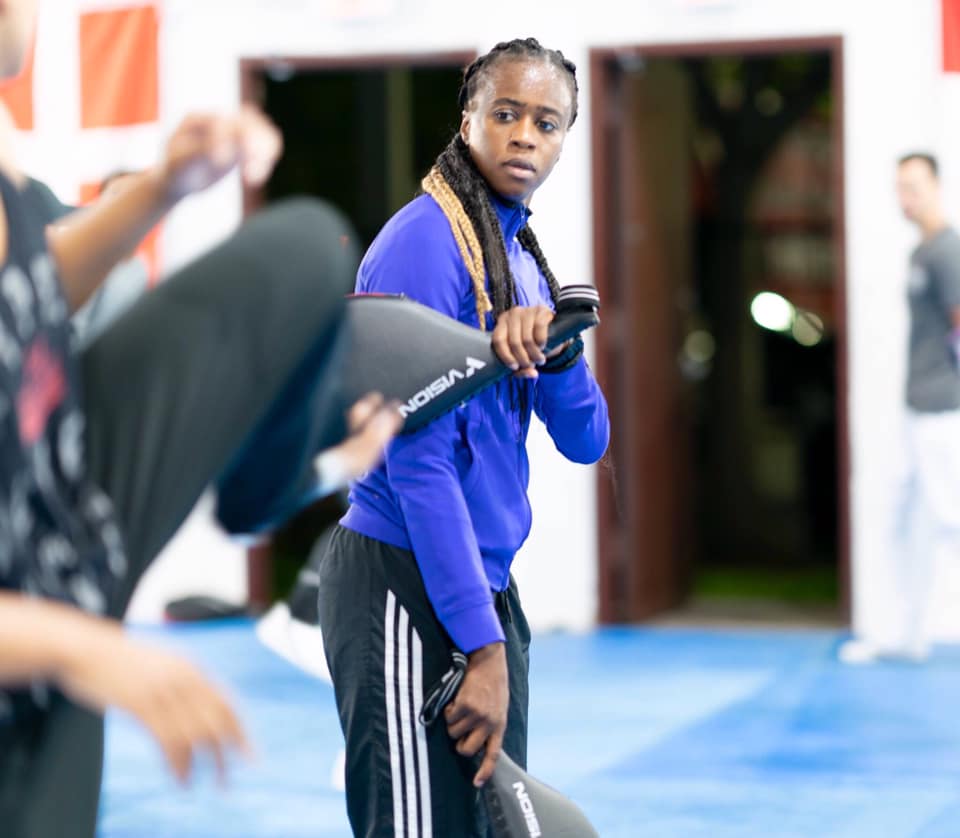 La Taekwondoïste Bineta Diedhiou ravissante hors Uniforme !!!