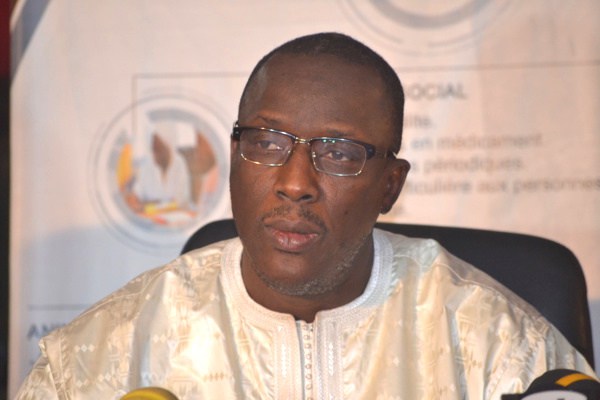 Cheikh Oumar Hann bombardé ministre de l'Enseignement supérieur 
