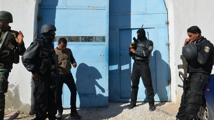 TUNISIE: Les Français arrêtés avec armes seraient des agents des renseignements