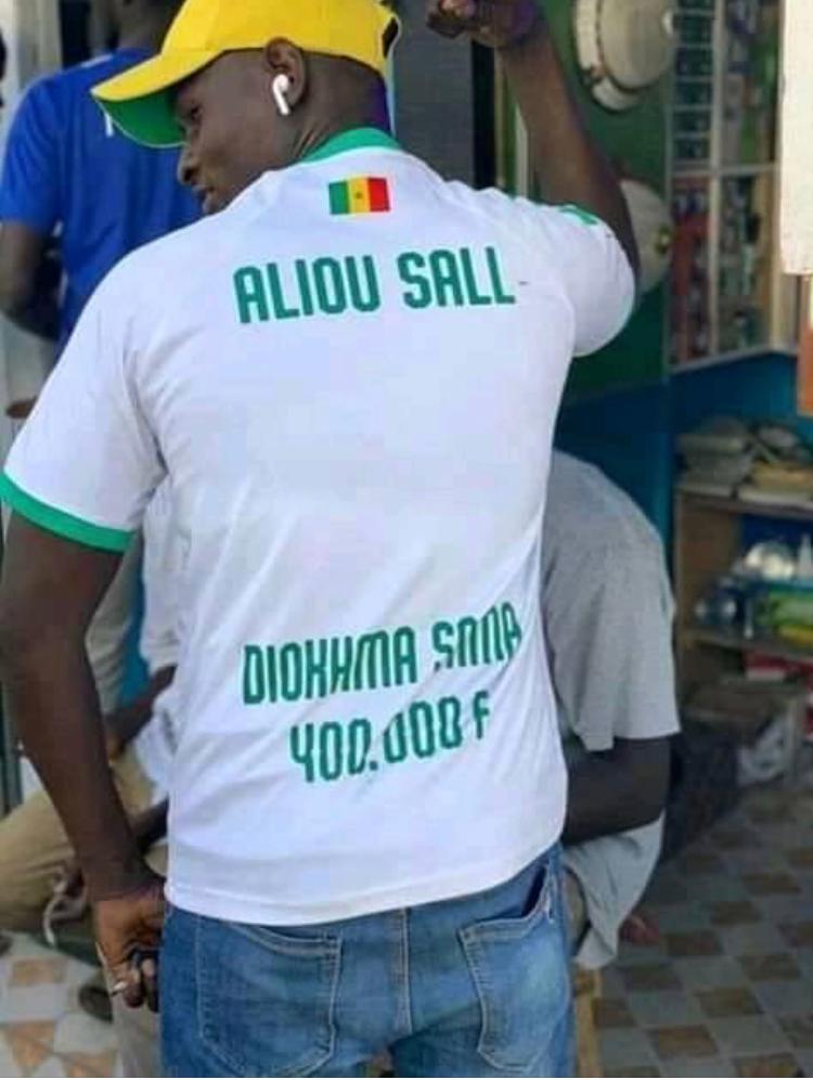 Ce maillot d'Aliou Sall cartonne plus que celui de Sadio Mané