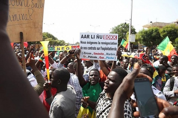 Ziguinchor: Aar Liñu Bokk hausse le ton contre...