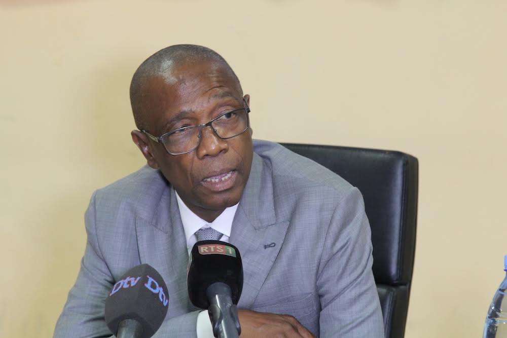 Désir d’Universel  (Par El Hamidou KASSE  )