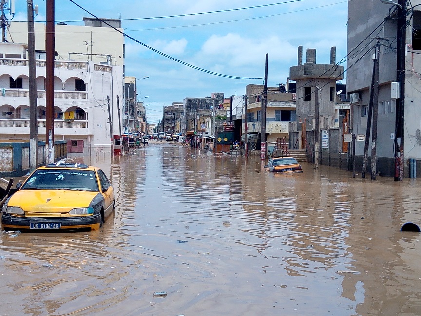 La pluie d’hier transforme Grand Yoff en marigot