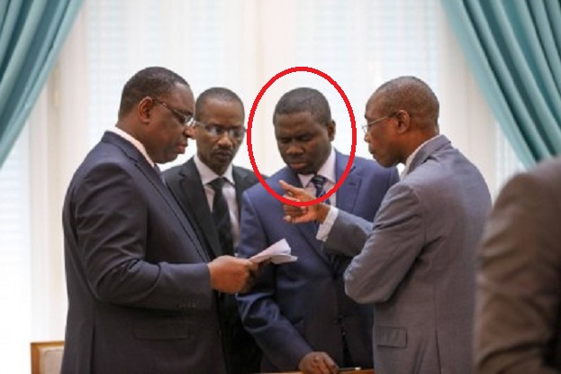 Me Oumar Youm accusé de lorgner le fauteuil de Macky