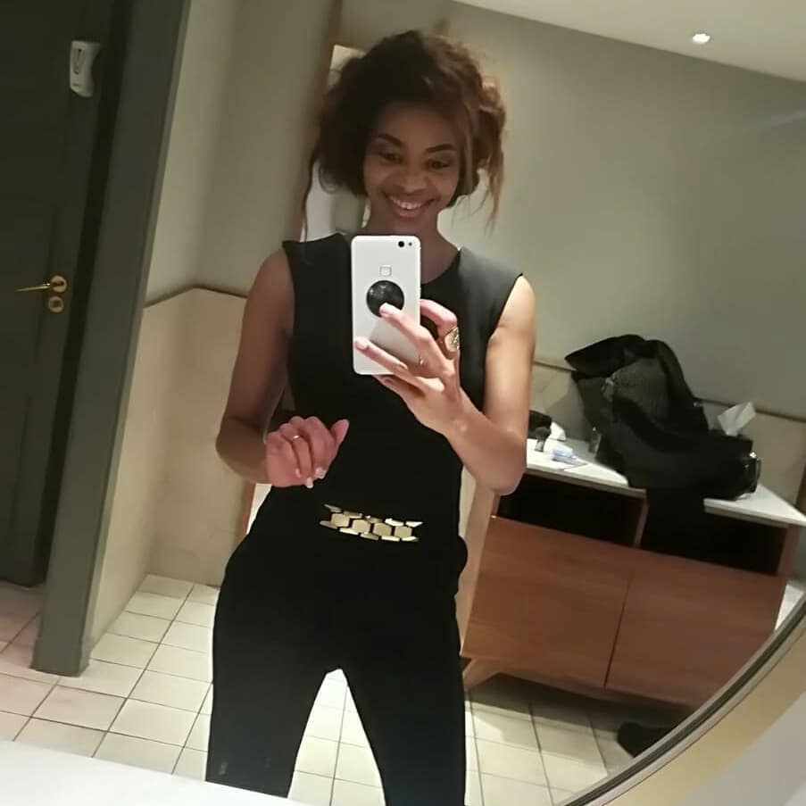 Revoilà la journaliste Juliette Ba: " Les cimetières sont remplis de femmes avec leur..." 