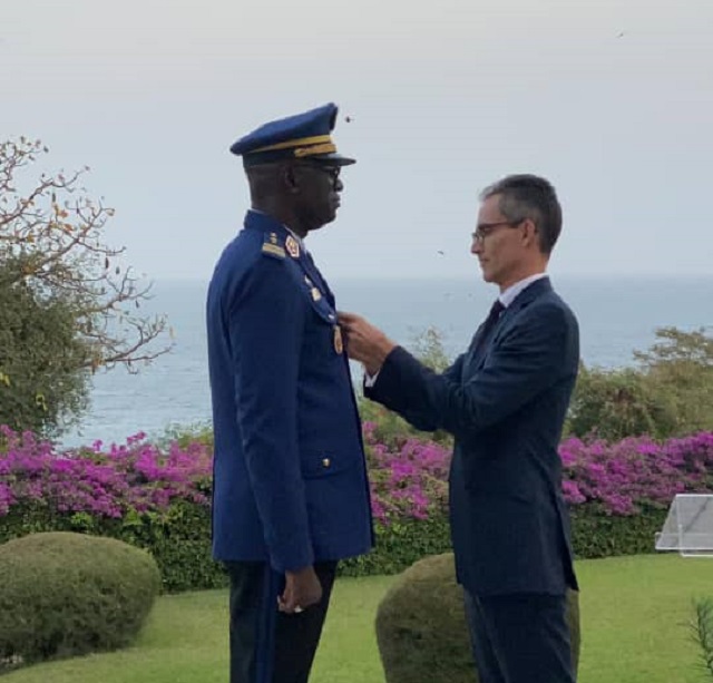 Le gouverneur du palais de la république honoré par la France 