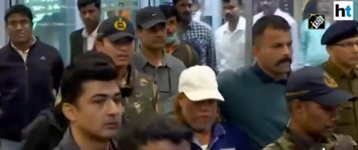 Le gangster Pujari a quitté le territoire sénégalais pour...