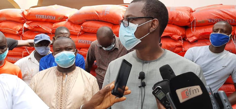 Contre le Coronavirus,  Mame Boye Diao offre 150tonnes de riz , 5.000 litres d'huile... à la population de Kolda 