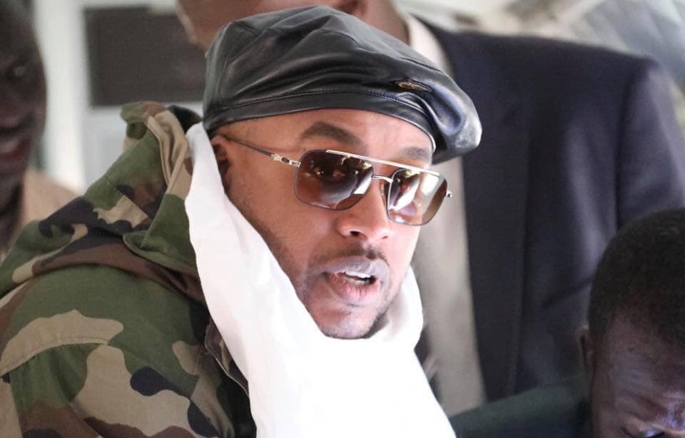 Cible de la contestation au Mali, le fils du président Keïta quitte un poste clé