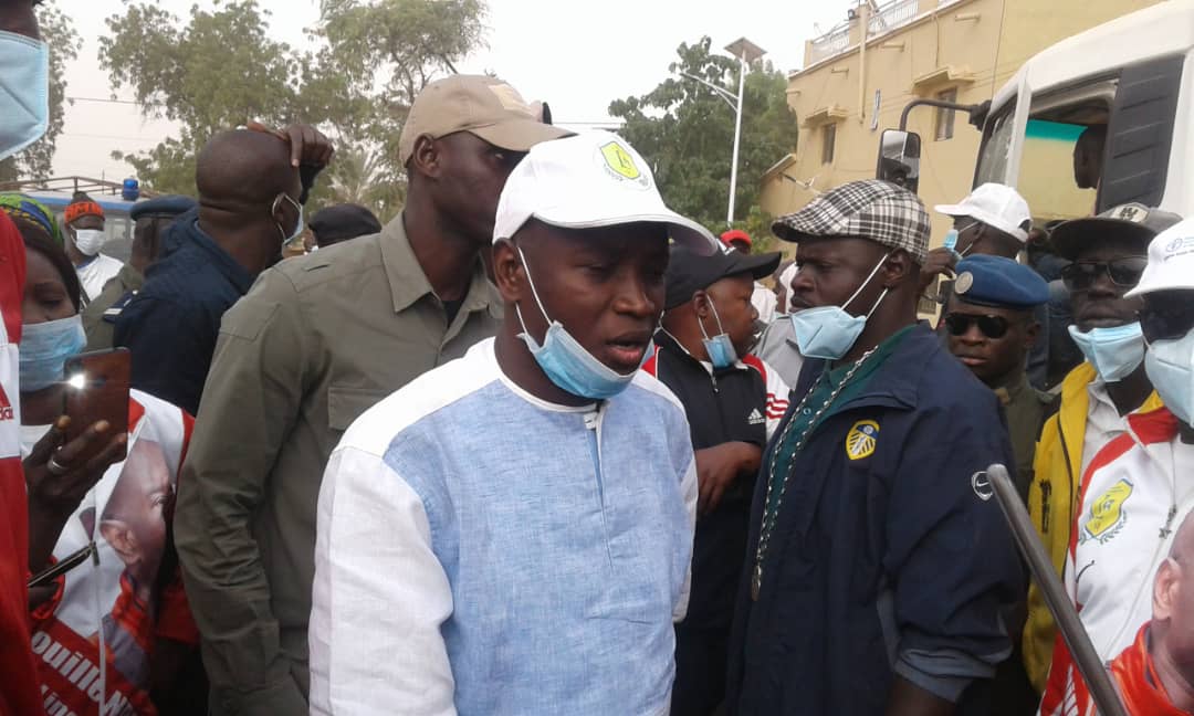 Aly Ngouille Ndiaye aux forces de l'odre :«Le masque n'est pas obligatoire dans la rue... »