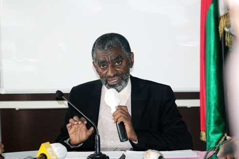 Madagascar Le ministre de la Santé limogé pour avoir demandé de l'aide