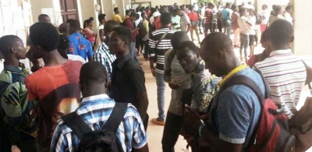 KENYA- le gouvernement annule l’année scolaire : tous les élèves redoublent