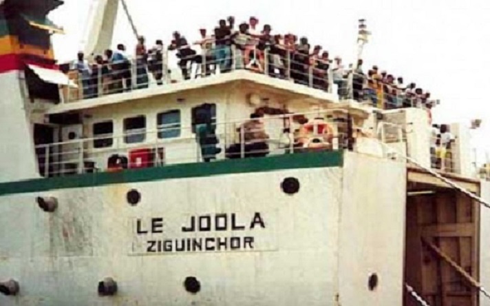26 SEPTEMBRE 2002: Jeudi noir au Sénégal