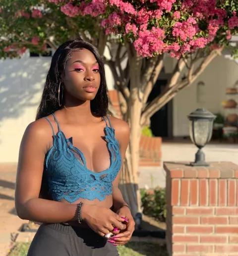 Ces nouvelles images de Mame Diarra (photos)