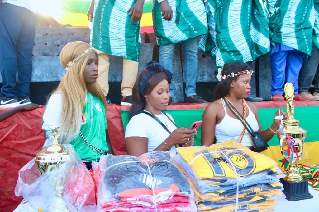 Parrain du tournoi de la zone de "Boudié", le président Seydou Sané encourage la jeunesse de Sedhiou