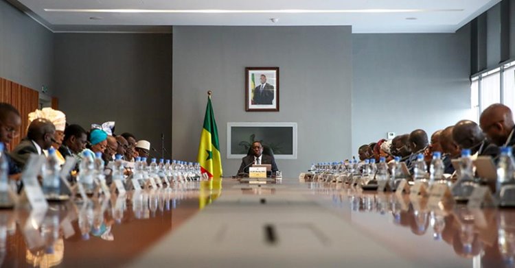 Mise en service du Ter: L’interdiction de Macky à ses ministres