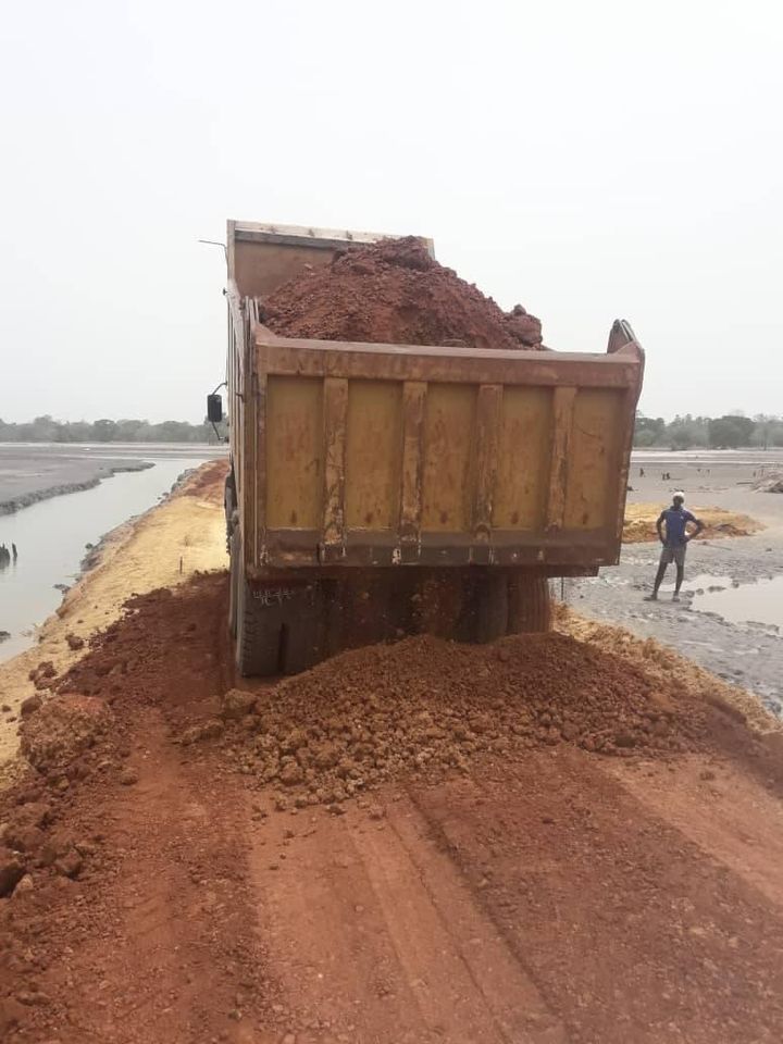 BIGNONA: A la découverte de Baranlir où les populations cotisent pour réaliser une piste de désenclavement