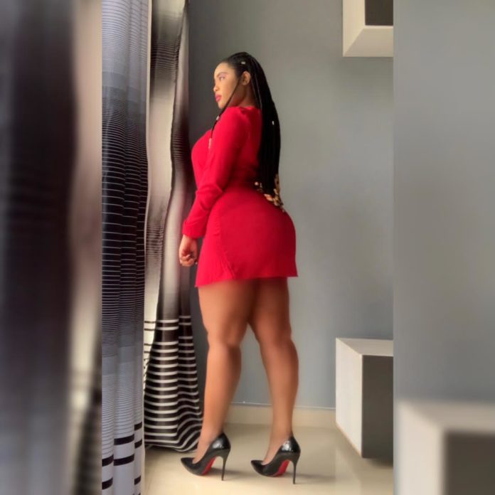 Quand la jetsetteuse Amina Saleh expose ses belles formes généreuses sur instagram