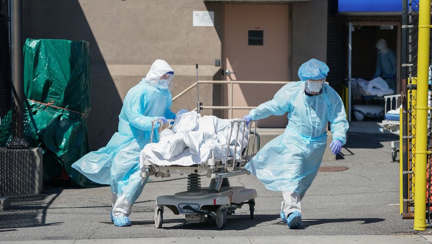 Covid-19 aux États-Unis : 2. 700 nouveaux décès en 24H