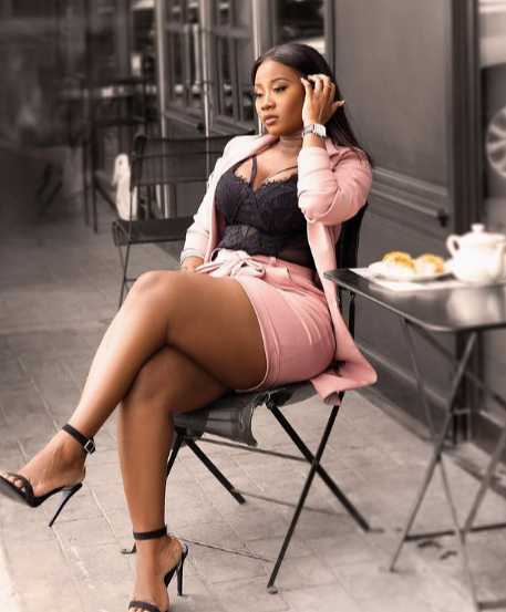 La veuve de dj Arafat, affole la toile avec une photo super s3xy