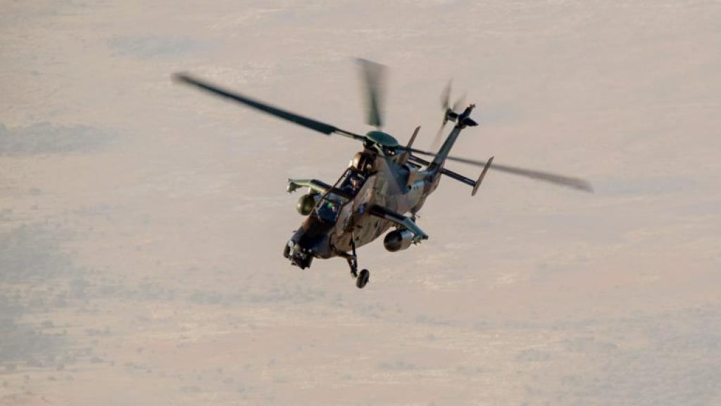 Crash d’hélicoptères au Mali: un rapport d’enquête pointe des erreurs de communication