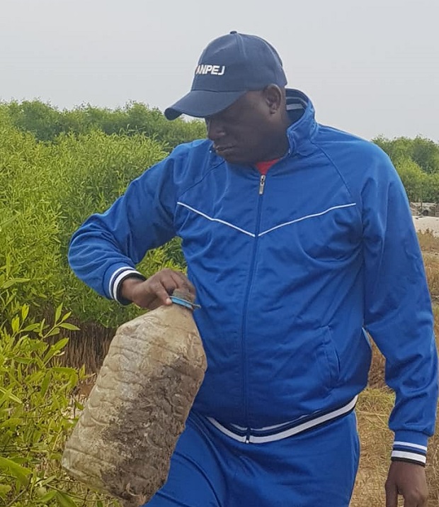 Benoit Sambou : "Evitons de polluer..."