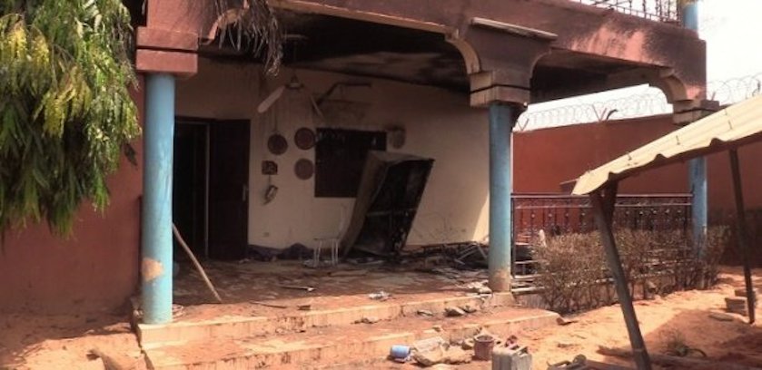 Niger : la maison du correspondant de RFI vandalisée et incendiée à Niamey