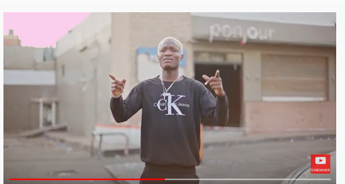  Petit Magnick, artiste-musicien, sort  "Weigueul Gale"  et parle des récentes émeutes (Regardez)