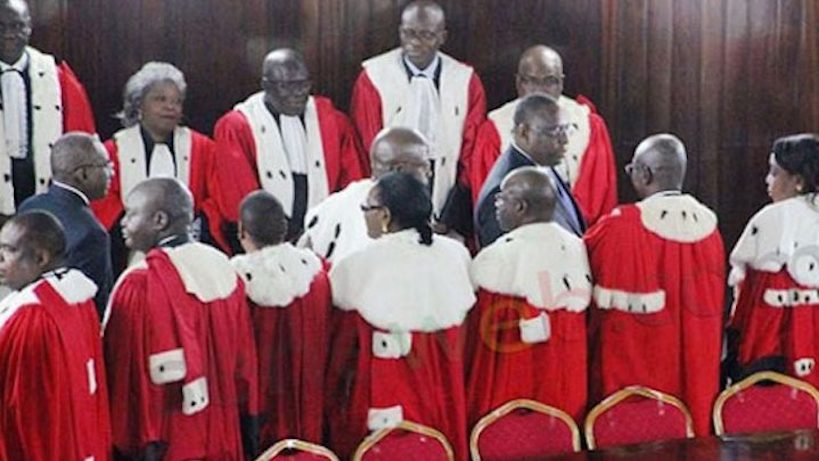 "Le président ne doit pas siéger au Conseil Supérieur de la magistrature"