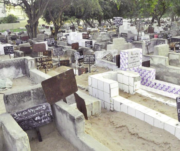 Inédit à Ziguinchor: 04 kg de chanvre indien retrouvé au cimetière de Belfort