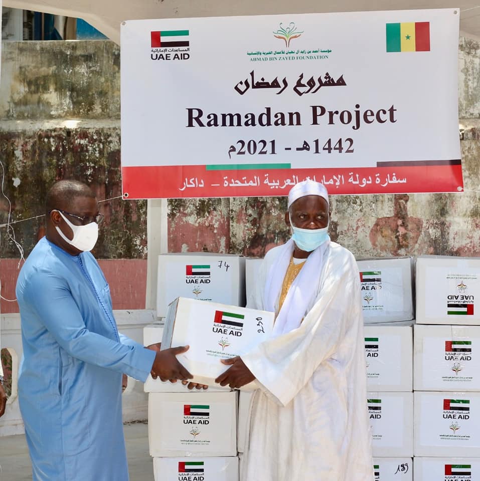 Ramadan: Baldé et ses partenaires des Émirats Arabes Unis "inondent" la capitale du Sud de Kits alimentaires
