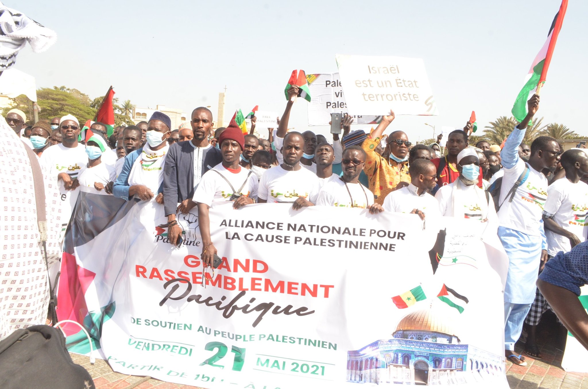 Le peuple Sénégal derrière la Palestine et désavoue Macky