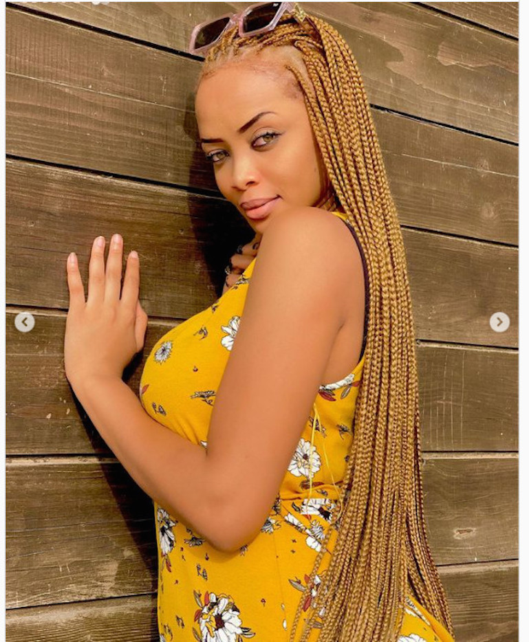 L'actrice Miss Guèye en mini pour mettre en valeur ses formes